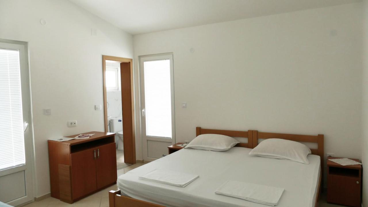 Apartmani Scepanovic Sutomore Bagian luar foto