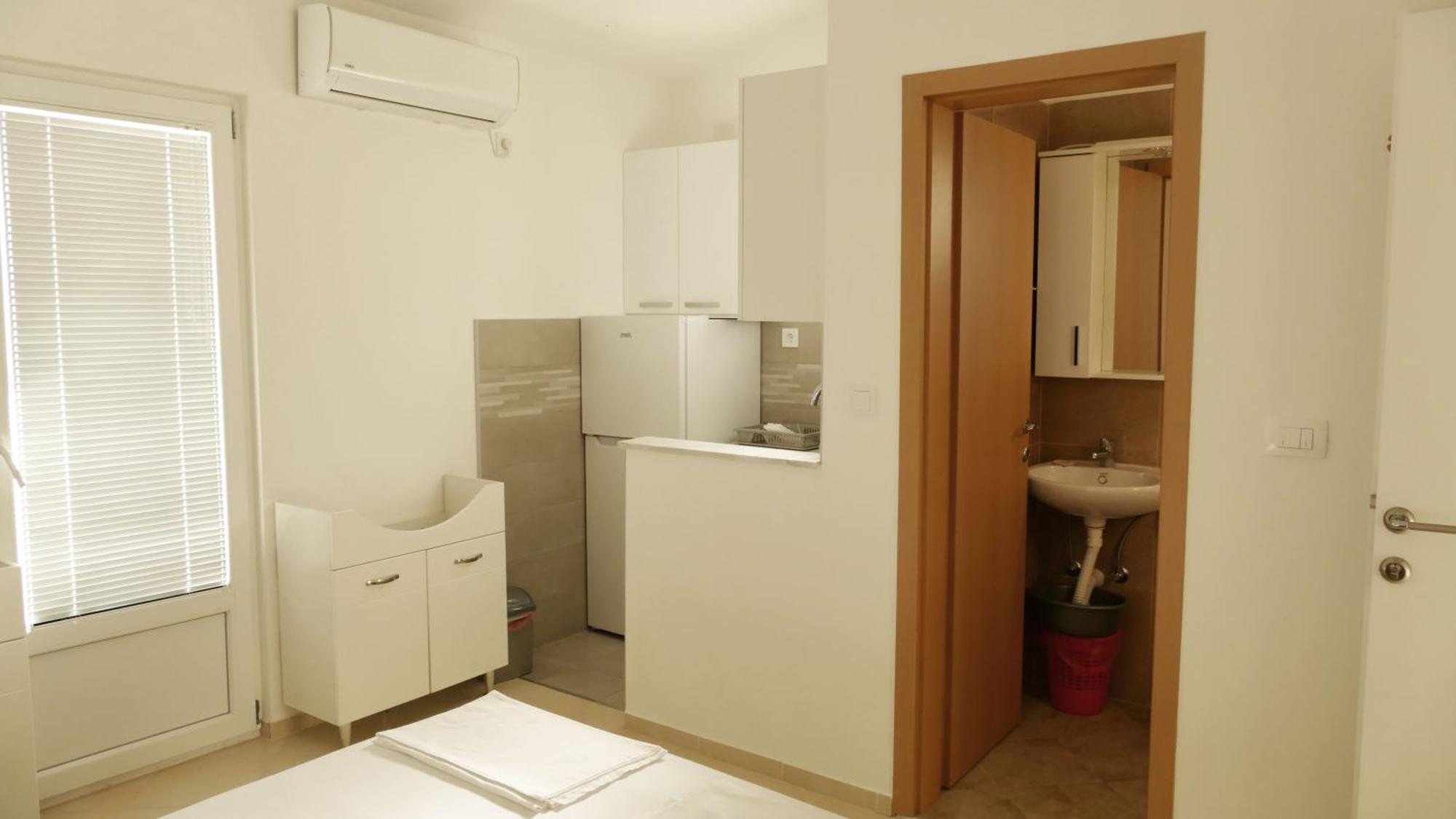 Apartmani Scepanovic Sutomore Bagian luar foto